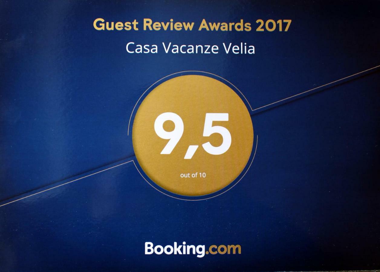 Casa Vacanze Velia Салерно Екстериор снимка